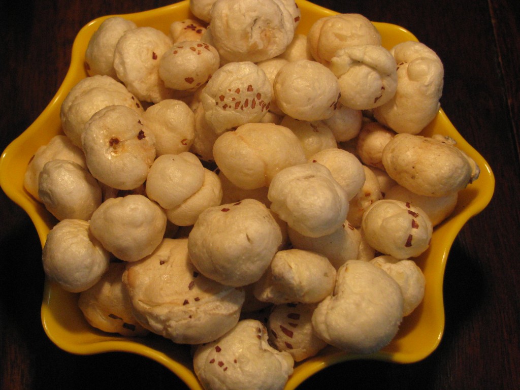 Salted makhana for snacks 