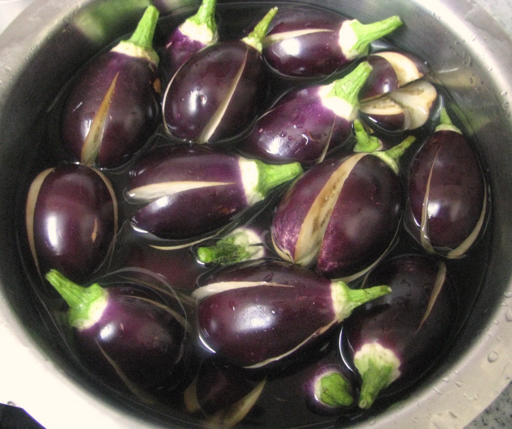 cut eggplant
