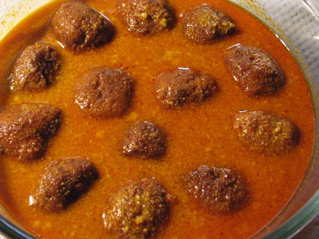 kofta curry with coconut gravy