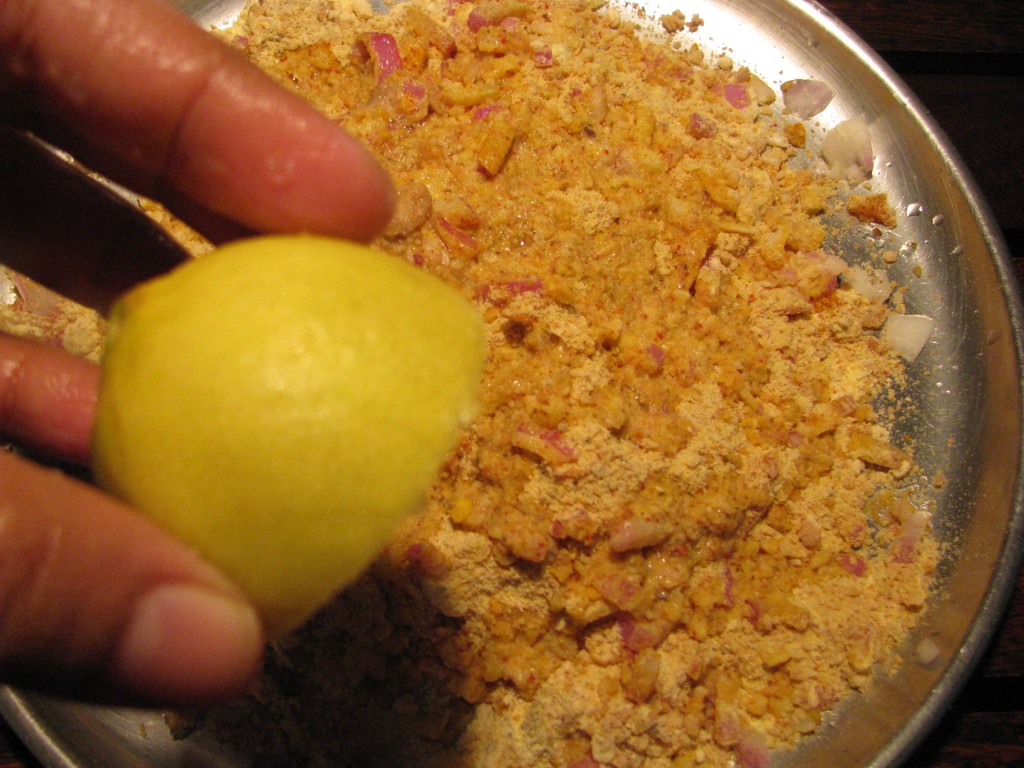 Add lemon juice/ amchur/ grated raw mango in stuffing 