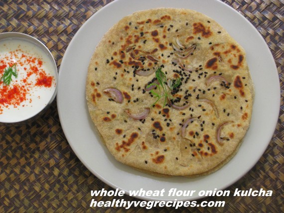 stuffed onion kulcha with onion